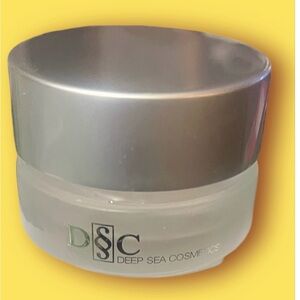 Facial Peeling Gel Dead Sea Cosmetics New!!!